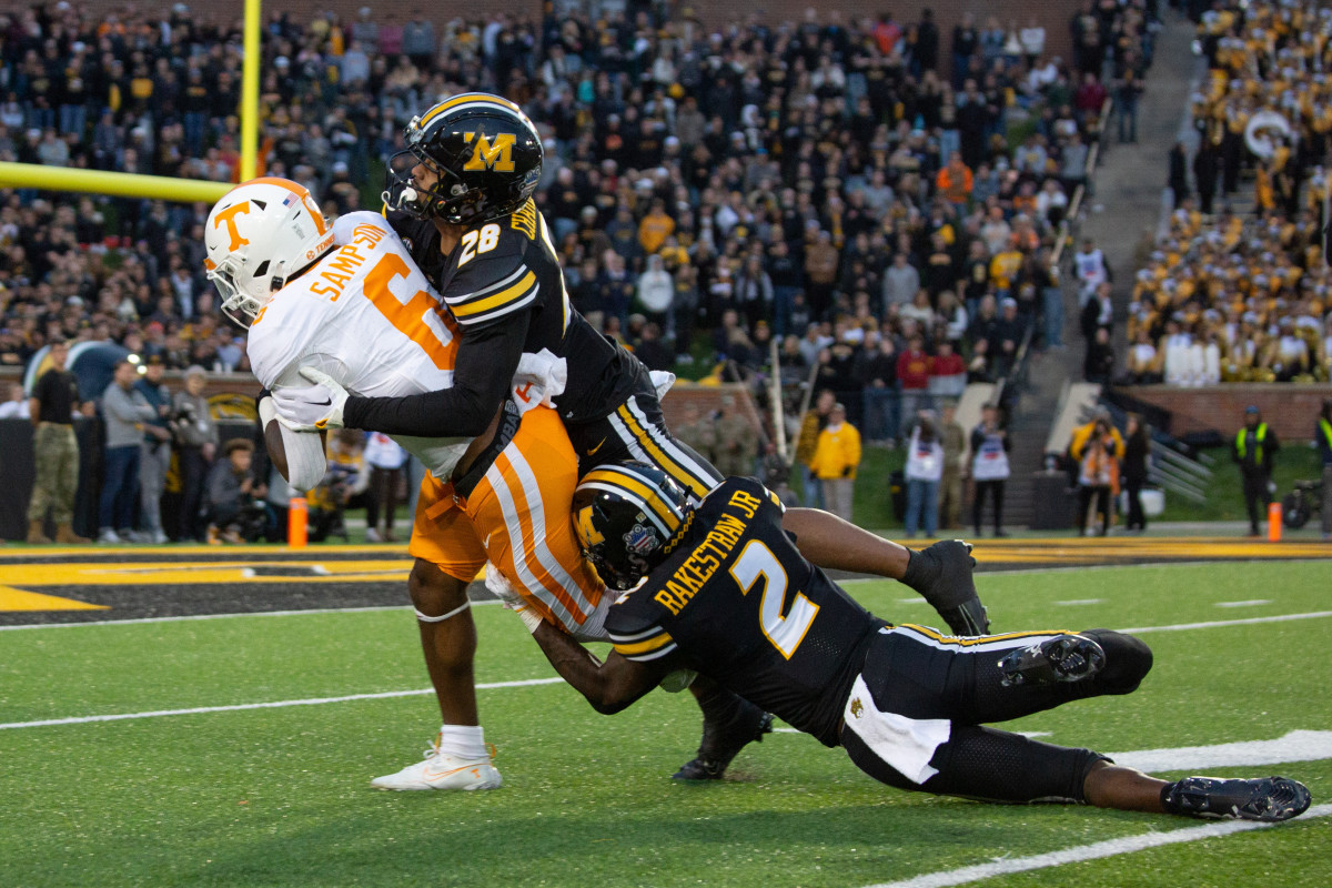 Tennessee Volunteers RB Dylan Sampson during the loss to Missouri. (Photo by Kylie Graham of USA Today Sports)